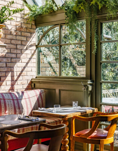 6 REASONS TO STAY AT THE PRINCESS ROYAL IN NOTTING HILL