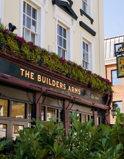 INTRODUCING ‘BOTTLES AT THE BUILDERS’