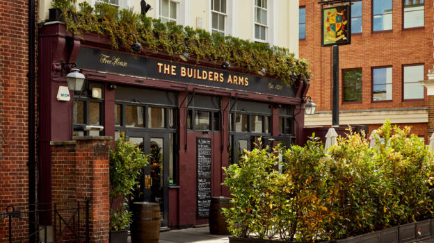 INSIDE THE KITCHEN AT THE BUILDERS ARMS: Q&A WITH CHRIS FORDHAM SMITH