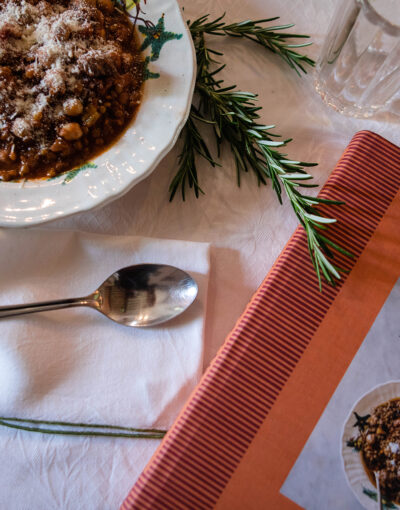 A TASTE OF WINTER IN TUSCANY: Q&A WITH AMBER GUINNESS