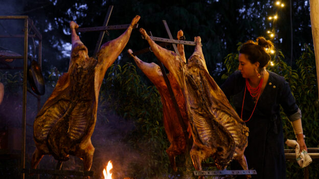 CUBITT HOUSE EATS WITH: ANA ORTIZ